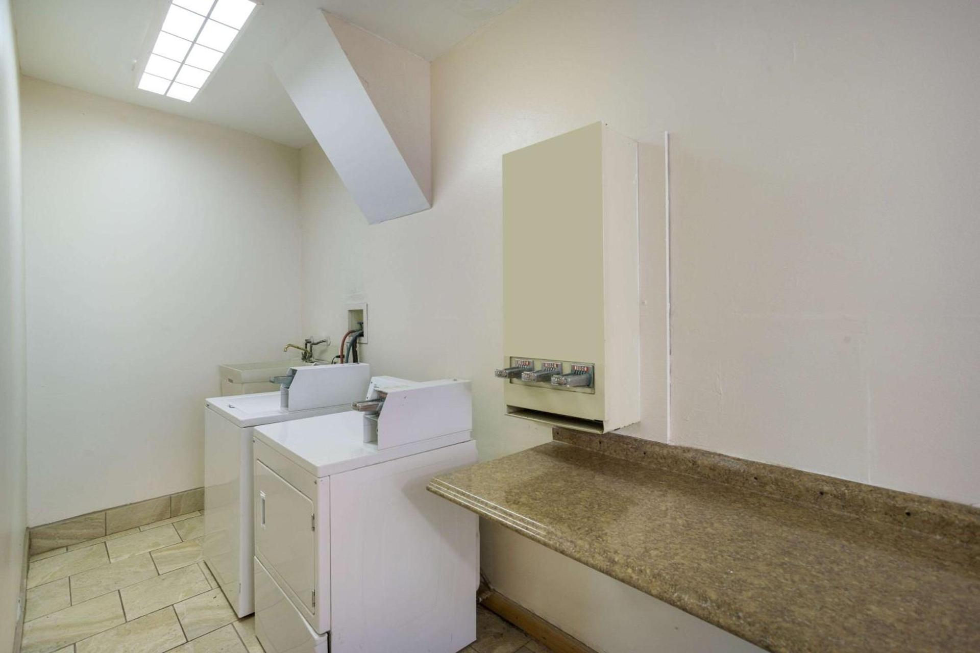 Quality Inn Albany Colonie photo 24