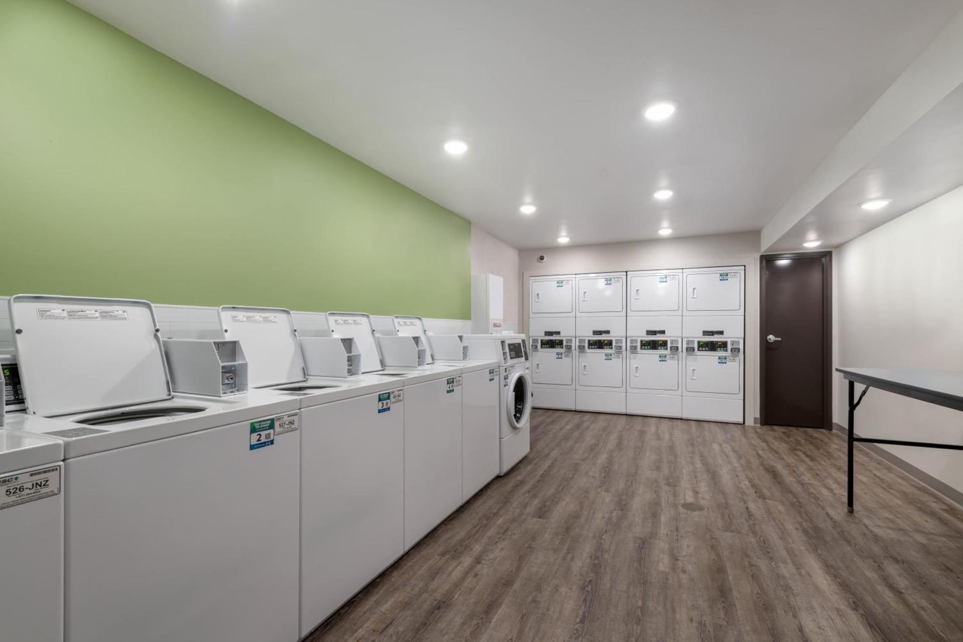 WoodSpring Suites Concord-Charlotte Speedway photo 23