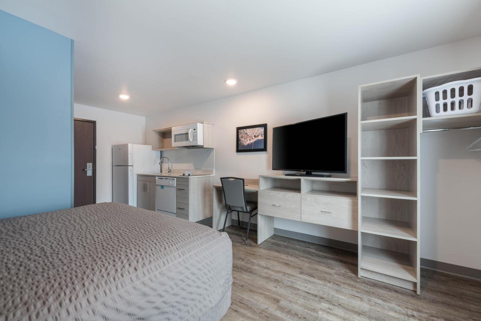 WoodSpring Suites Concord-Charlotte Speedway photo 27