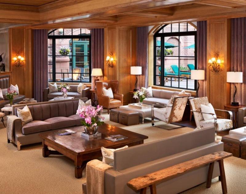 Luxury 2 Bedroom Residence At The St Regis Residence Club In Downtown Aspen photo 6
