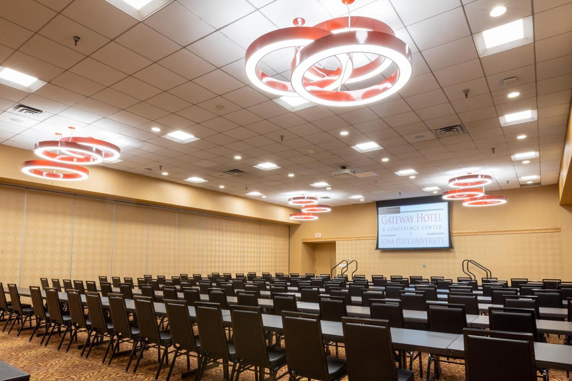 Gateway Hotel and Conference Center photo 34