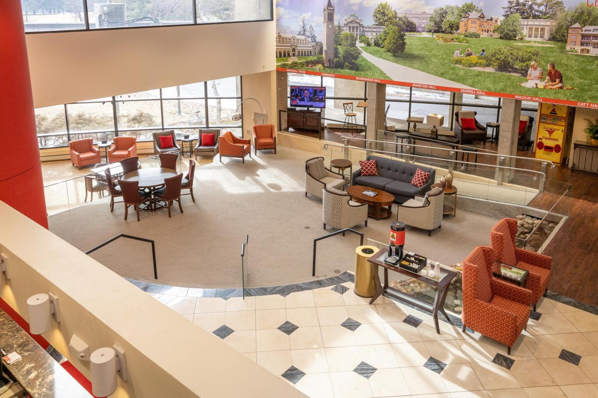 Gateway Hotel and Conference Center photo 61