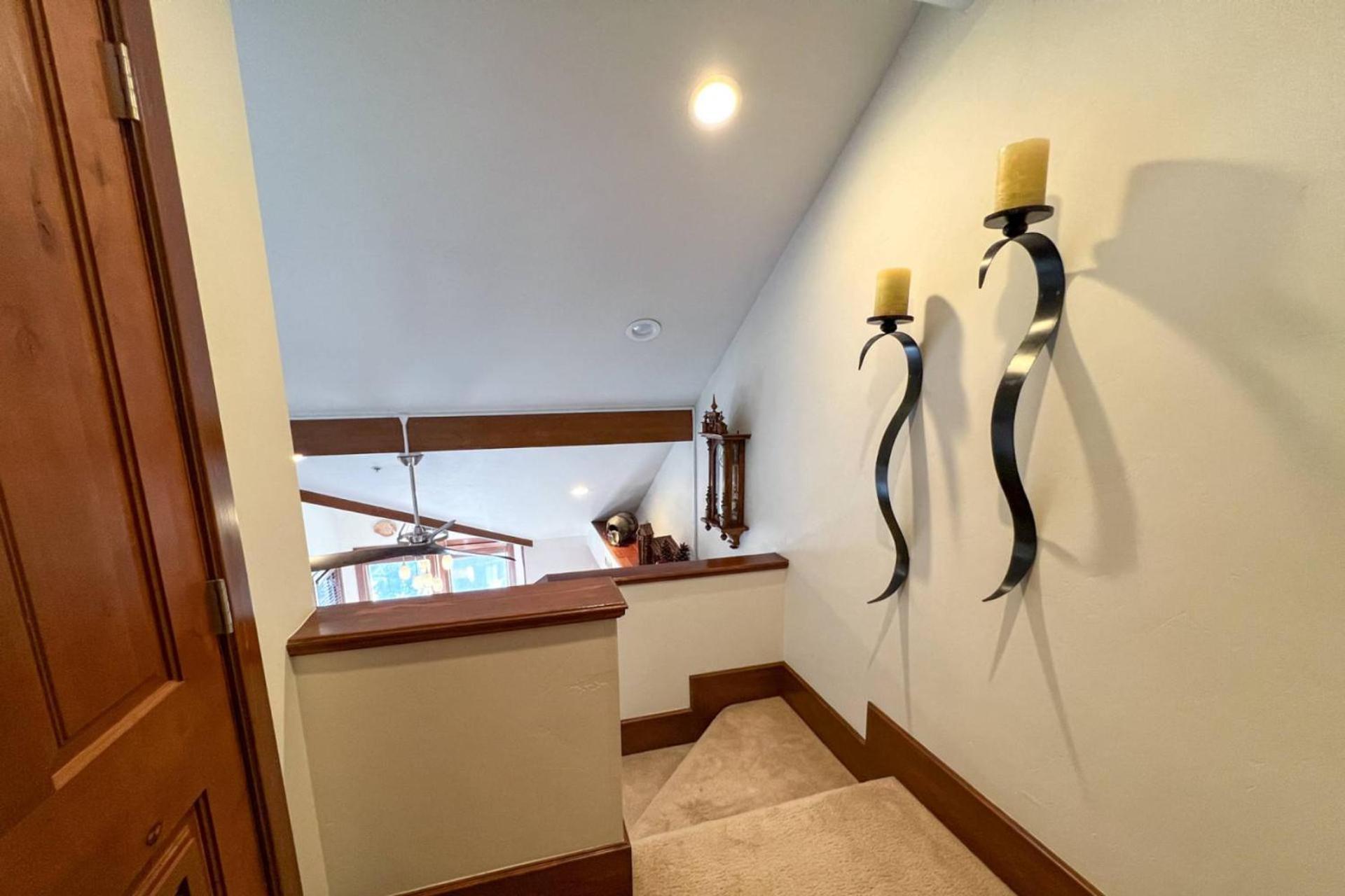 Outlaw Hideaway photo 29