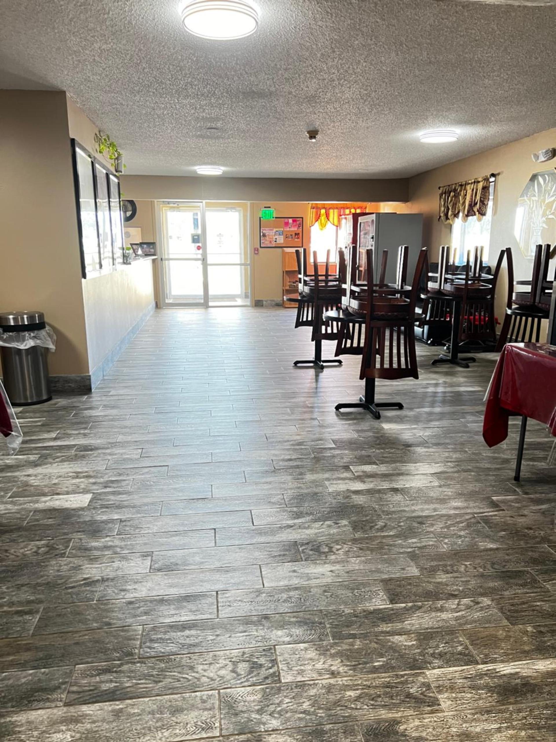 Designer Inn and Suites photo 14
