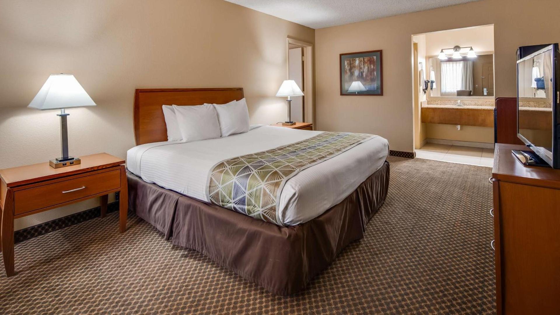 Best Western Cottonwood Inn photo 14