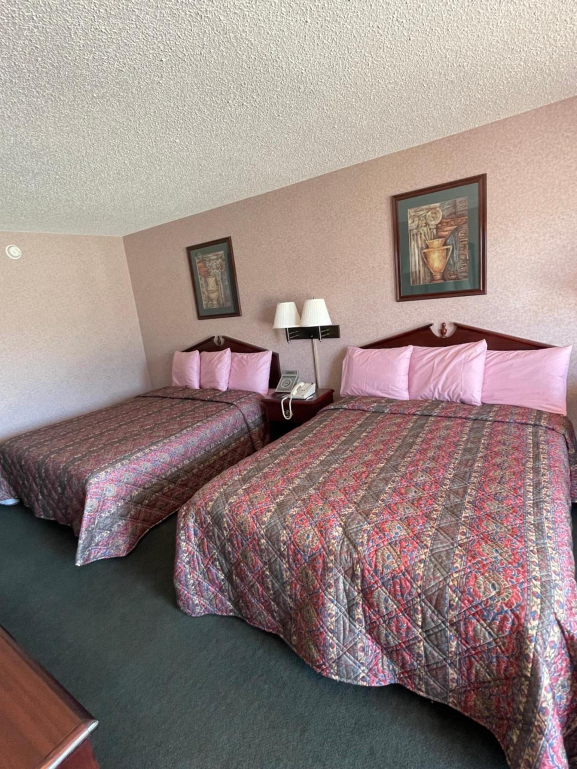 OYO Hotel East Macon I-75 photo 6
