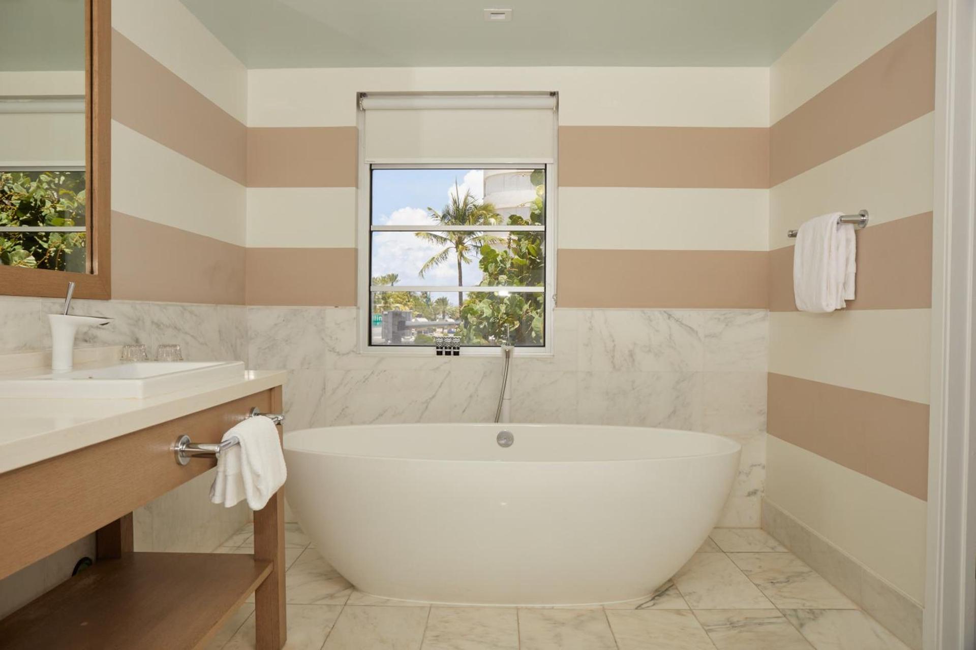 Uma House by Yurbban South Beach photo 70