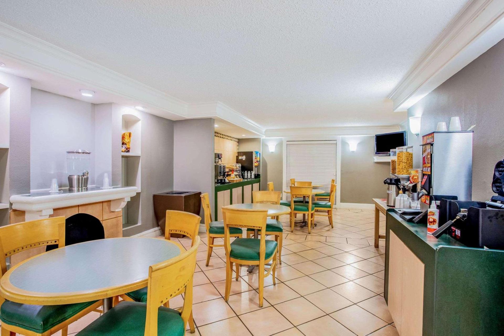 Baymont by Wyndham Abilene photo 20