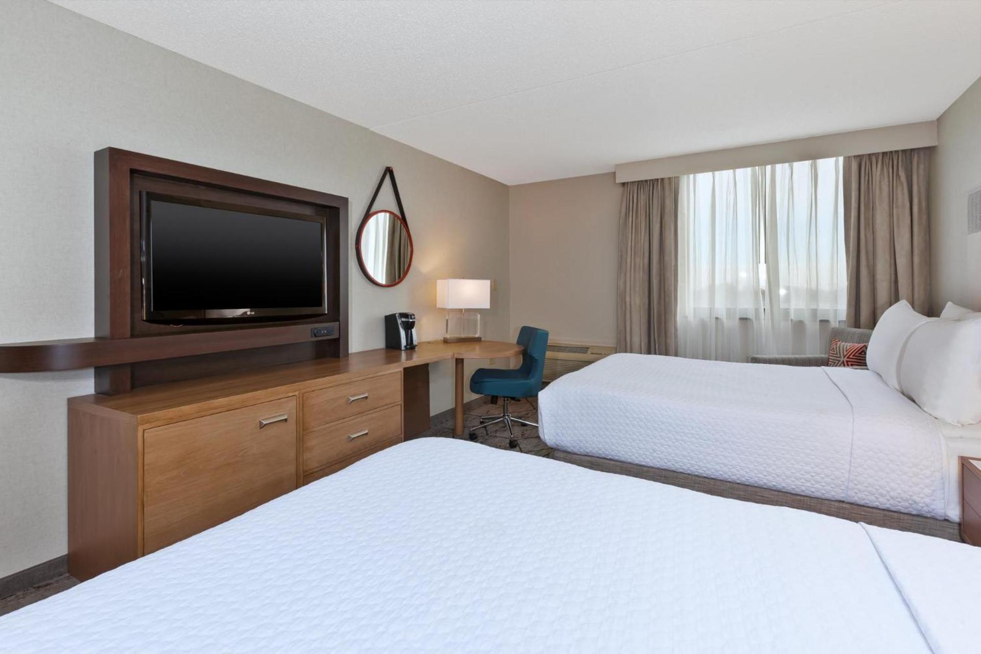 Crowne Plaza Columbus North - Worthington by IHG photo 14
