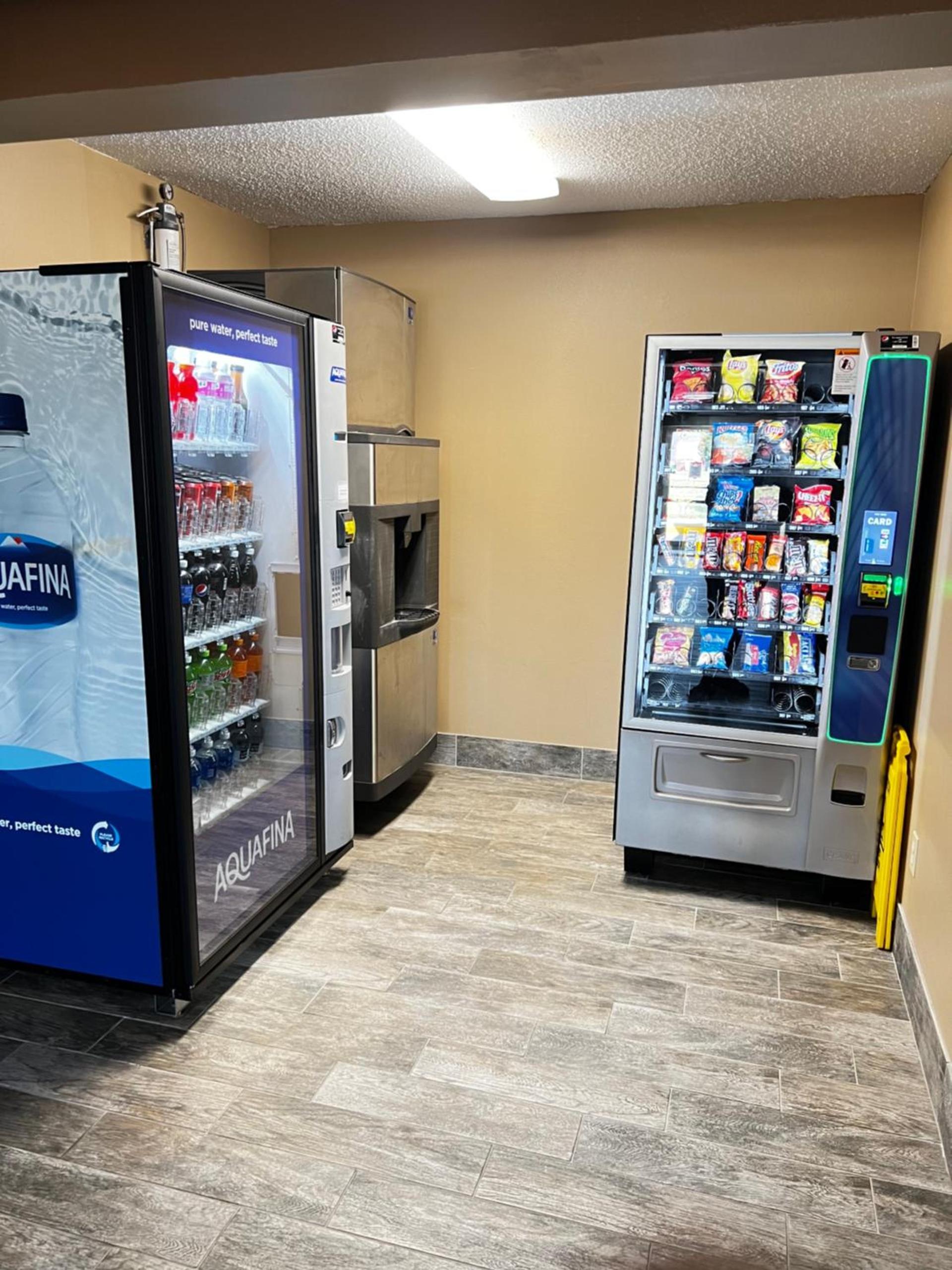 Designer Inn and Suites photo 19