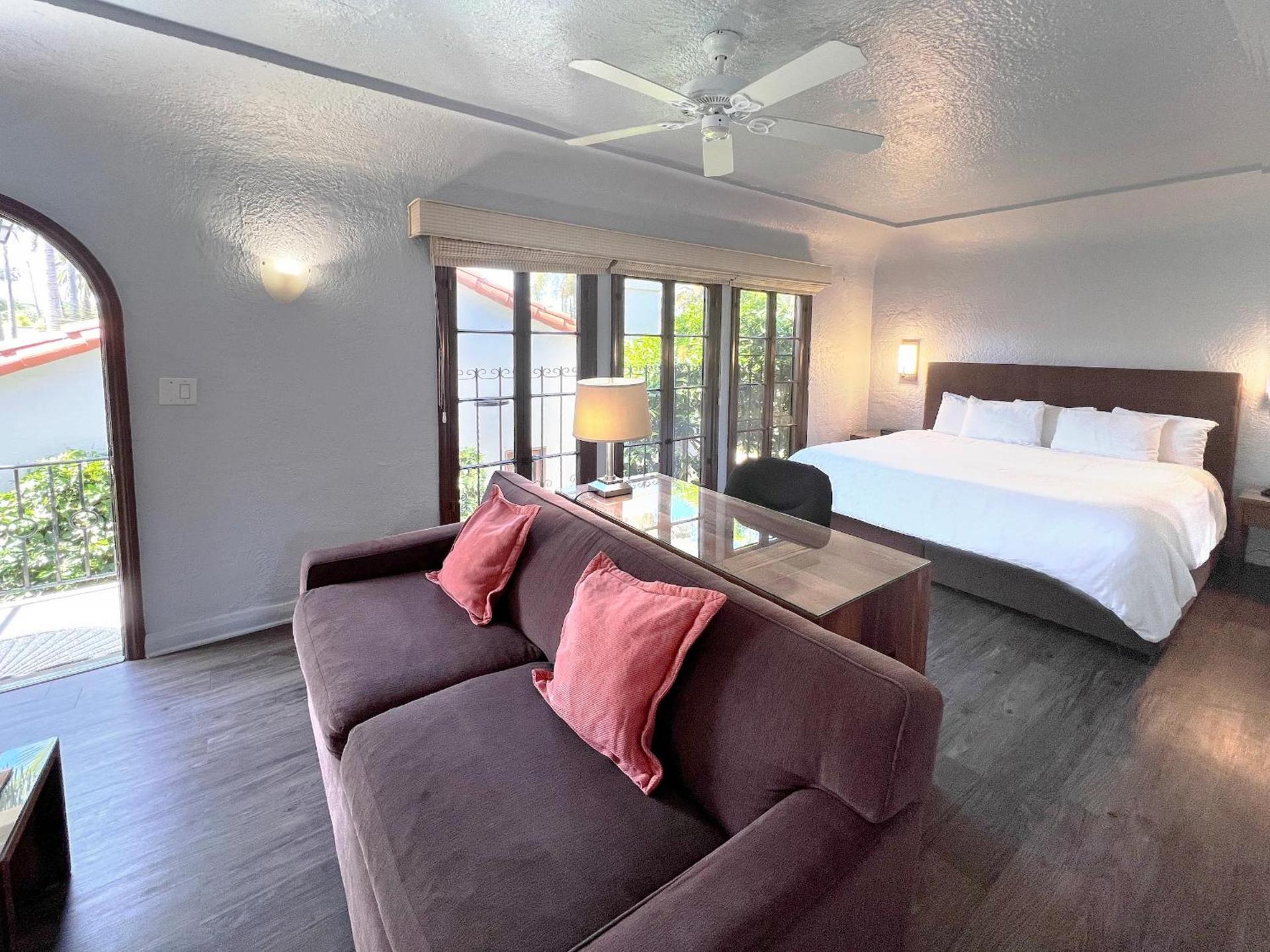 Casa Del Mar Inn photo 55