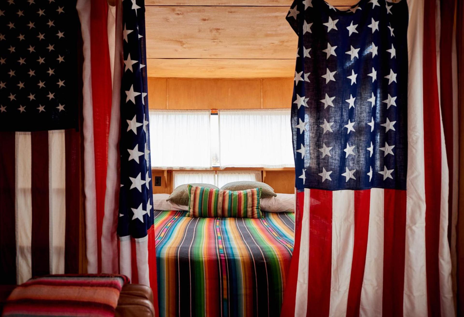 El Cosmico photo 9