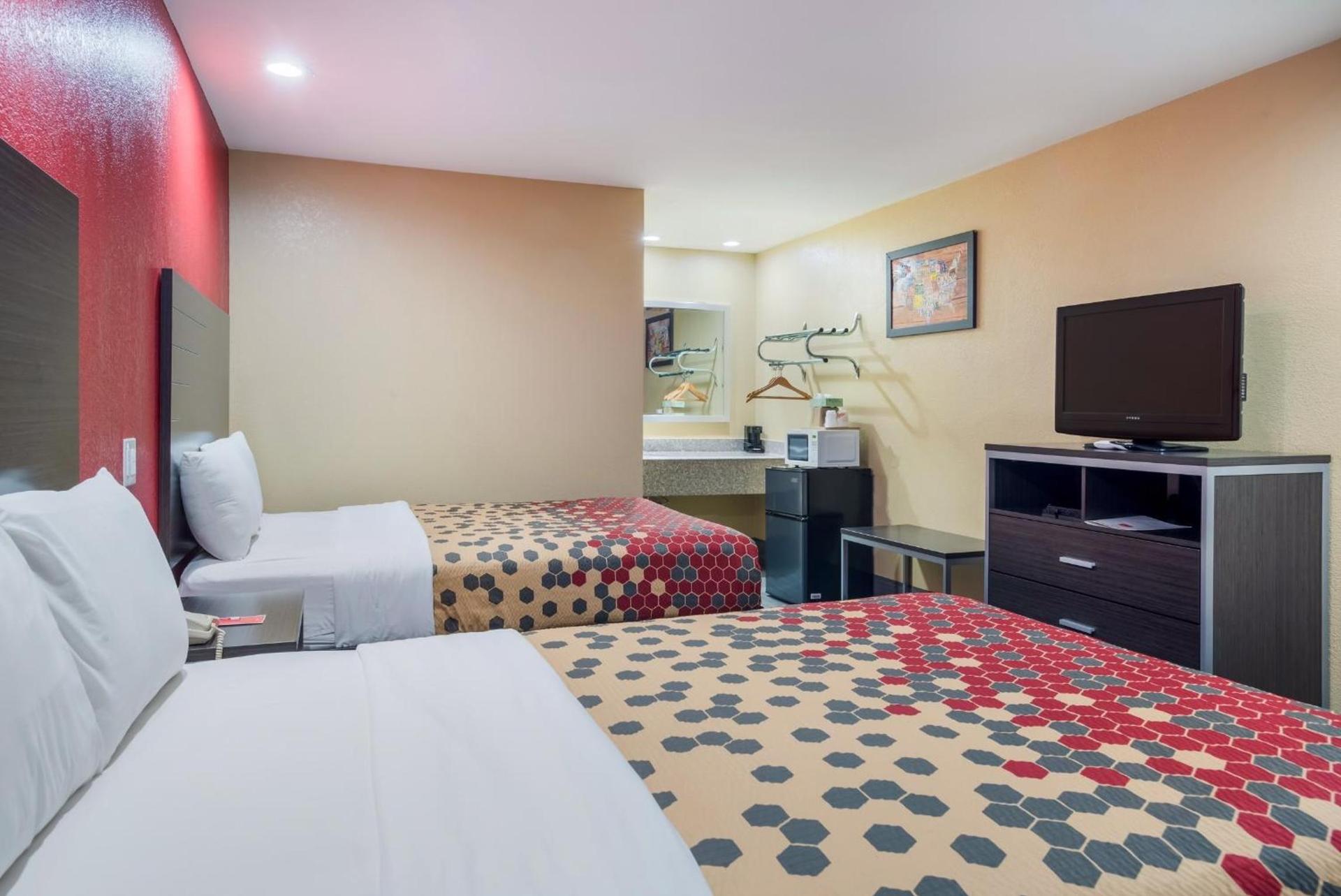 Econo Lodge Lake Charles University Area photo 37