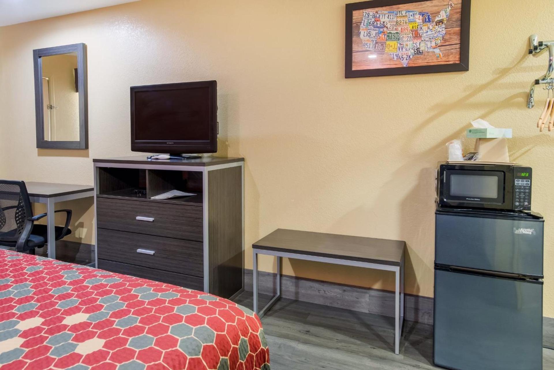 Econo Lodge Lake Charles University Area photo 34
