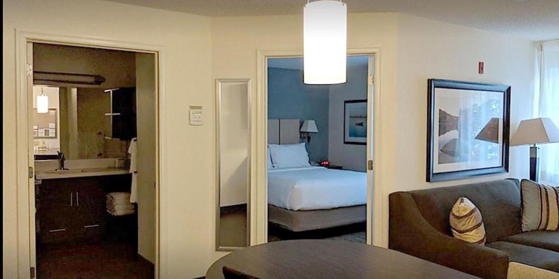 Sonesta Simply Suites Somerset photo 11