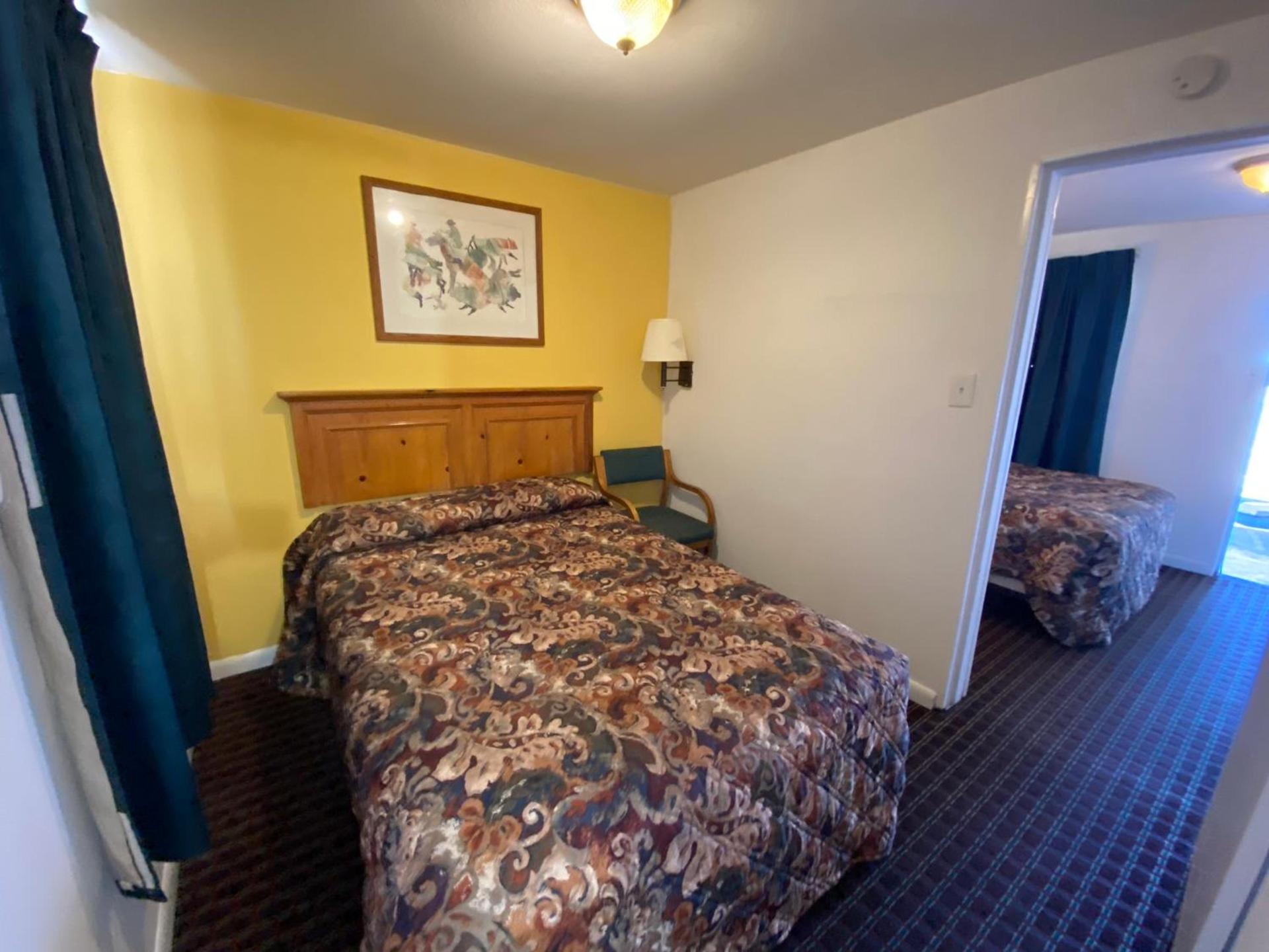 RANGER MOTEL photo 37