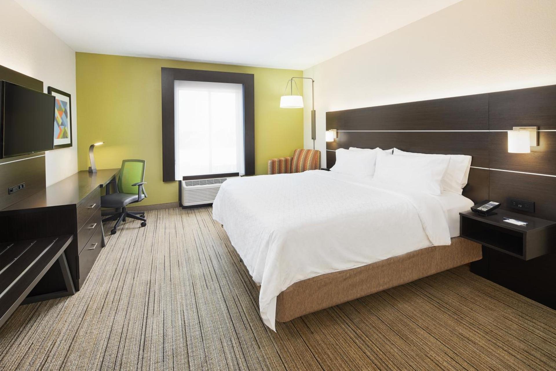 Holiday Inn Express Hotel & Suites Port Richey by IHG photo 34