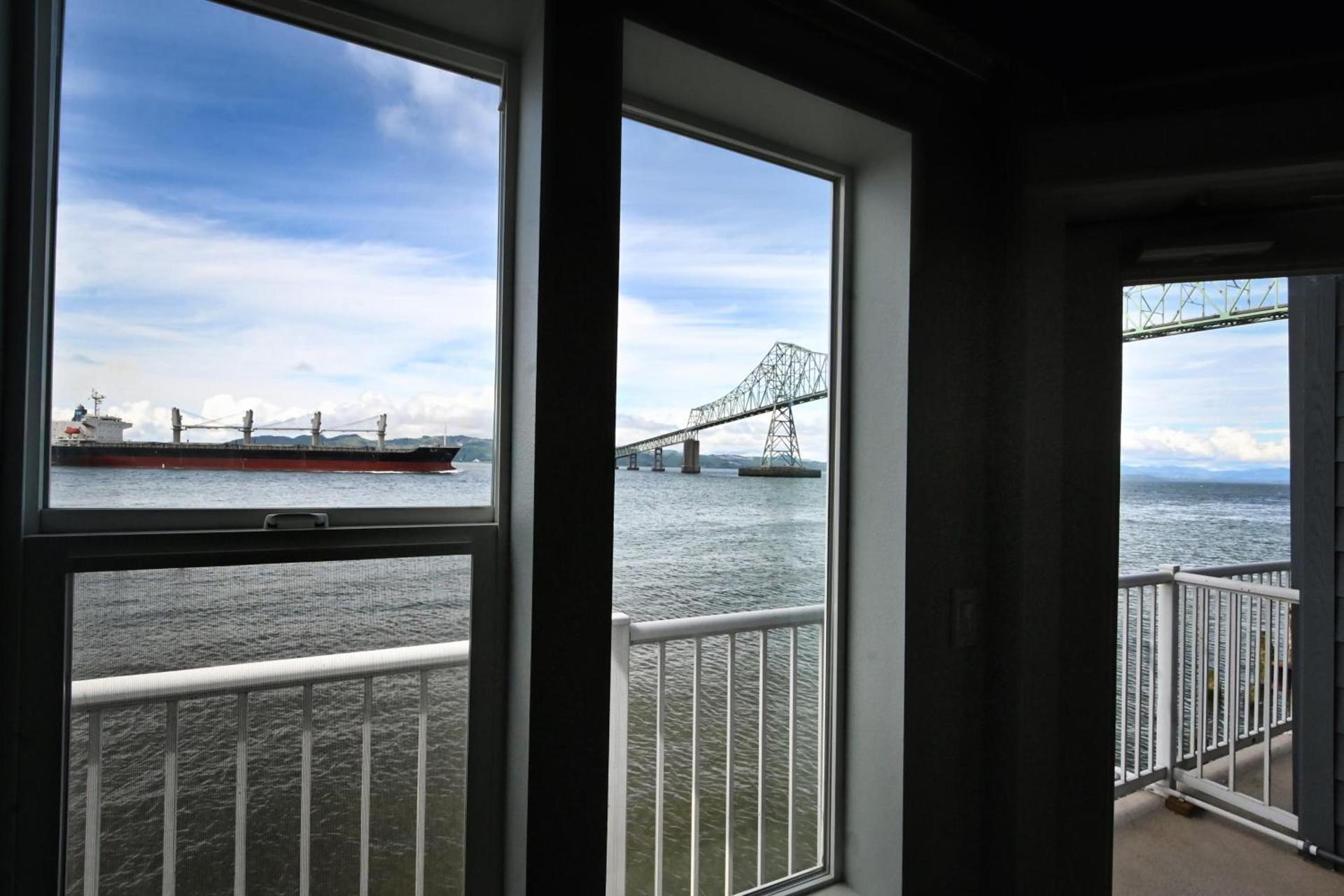 Cannery Pier Hotel & Spa photo 48