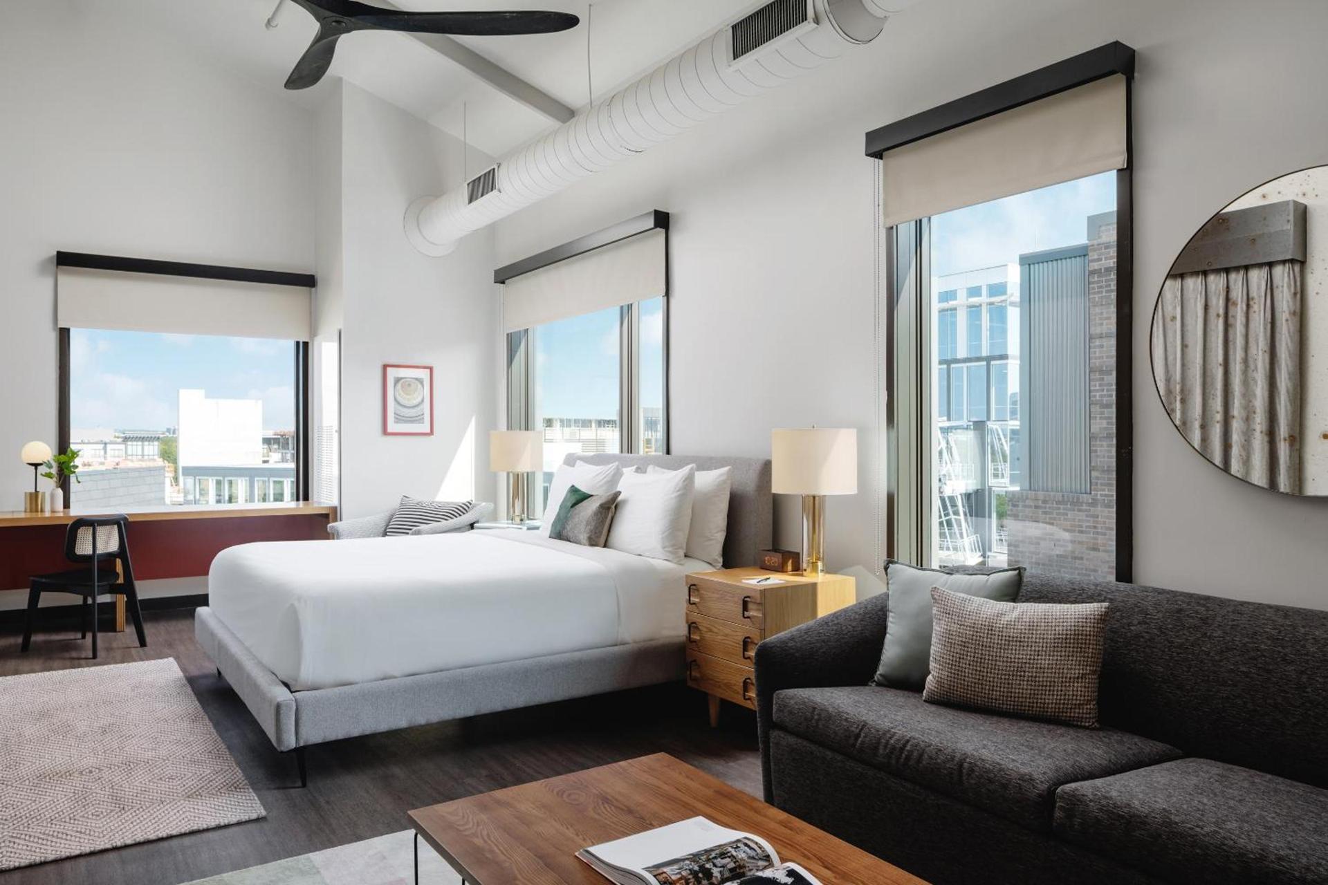 Origin Austin, a Wyndham Hotel photo 16