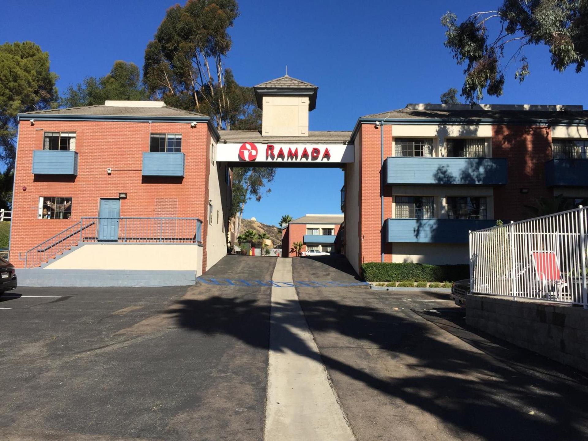 Ramada by Wyndham San Diego Poway Miramar photo 53
