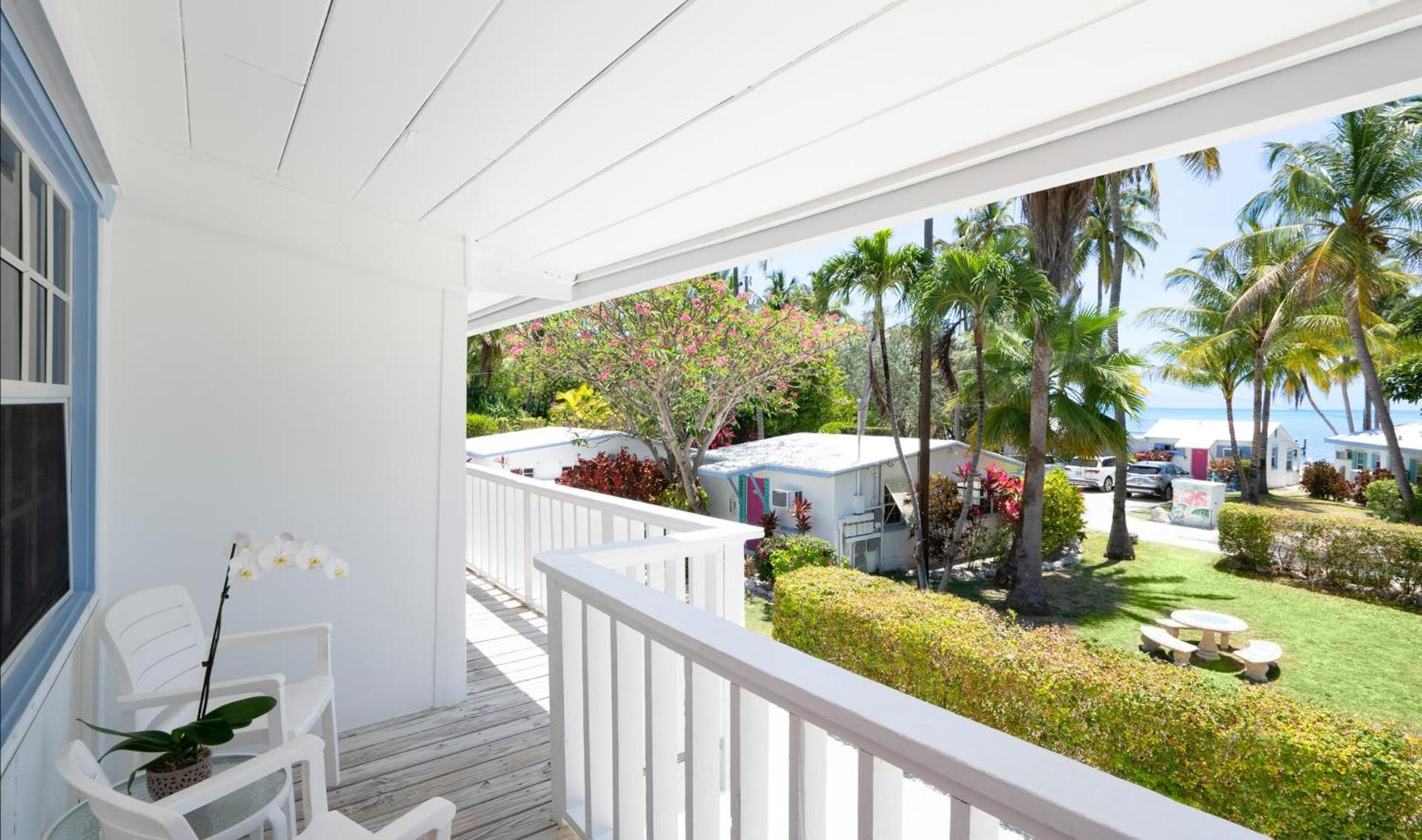 Pines & Palms Resort photo 100