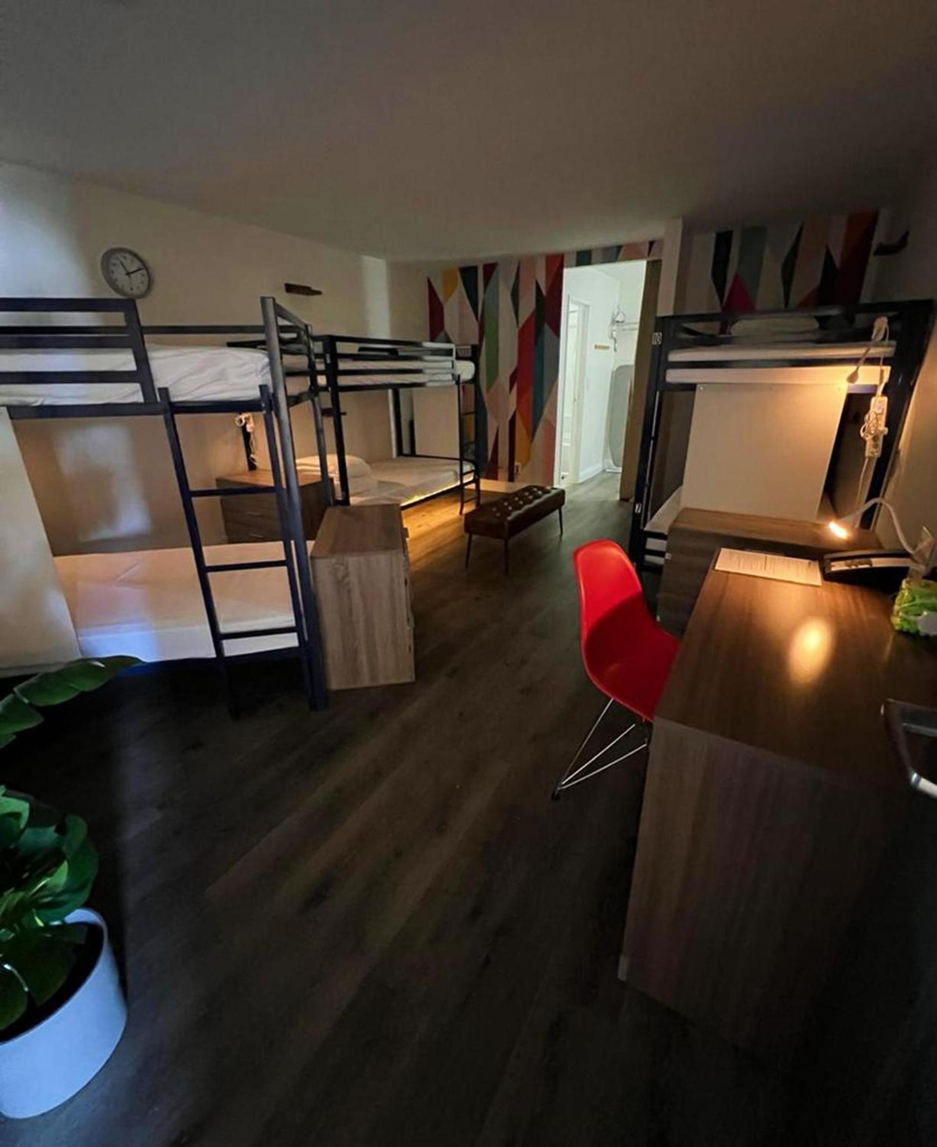 Bposhtels Anaheim photo 10