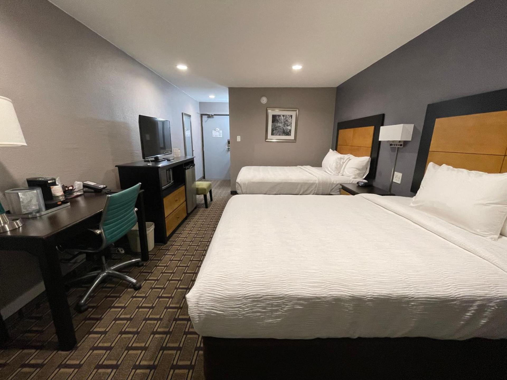 Quality Inn - Denton photo 28
