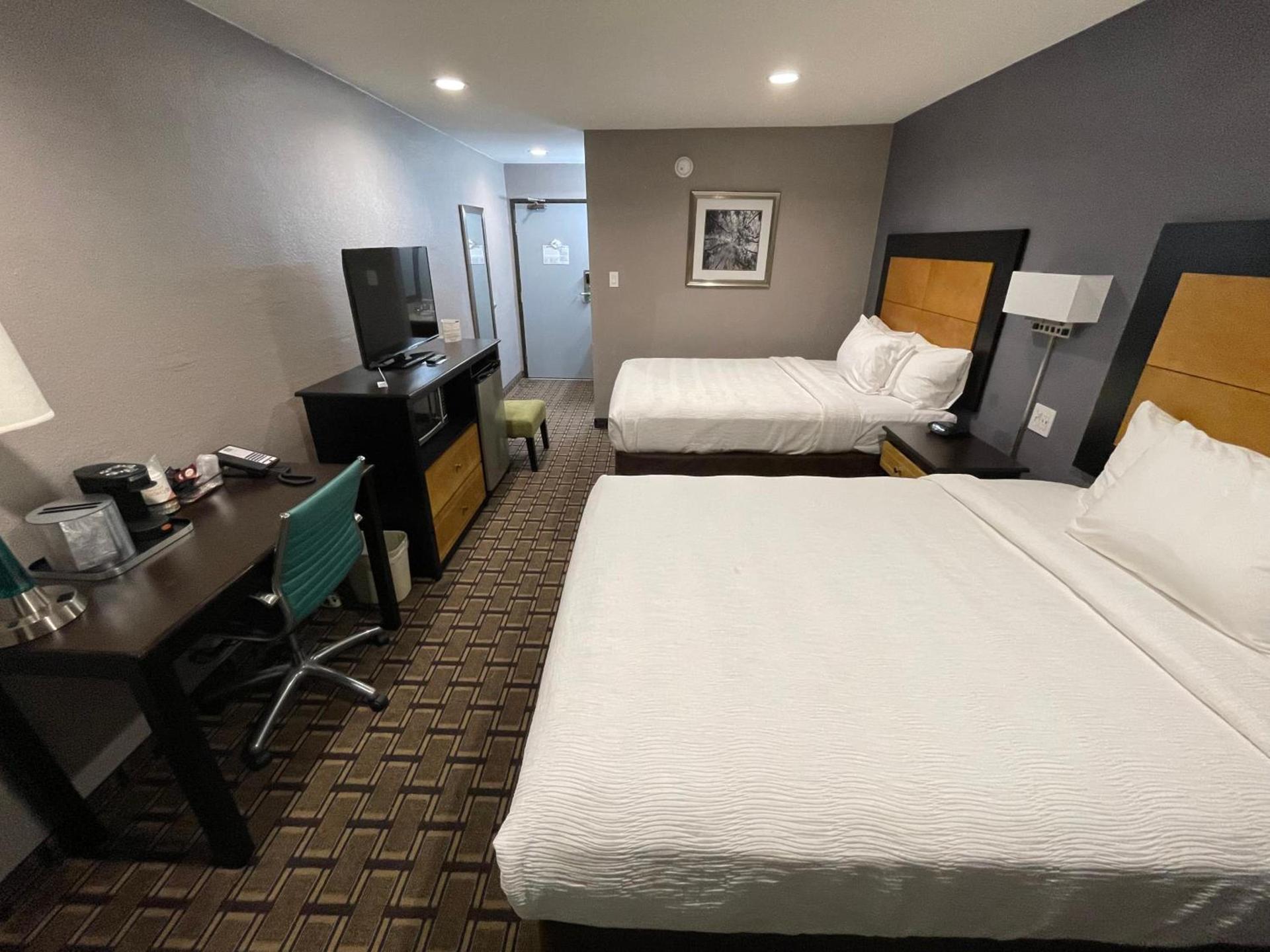 Quality Inn - Denton photo 29