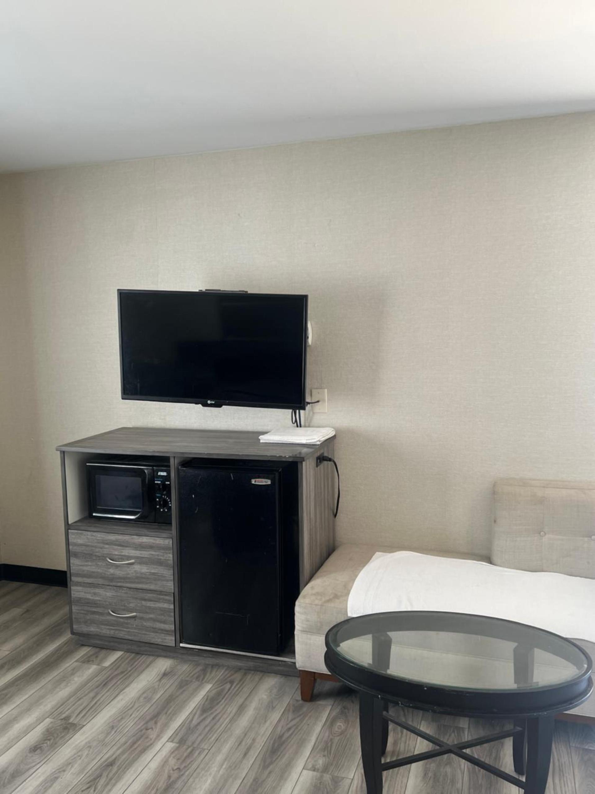 Keystone Motel photo 12