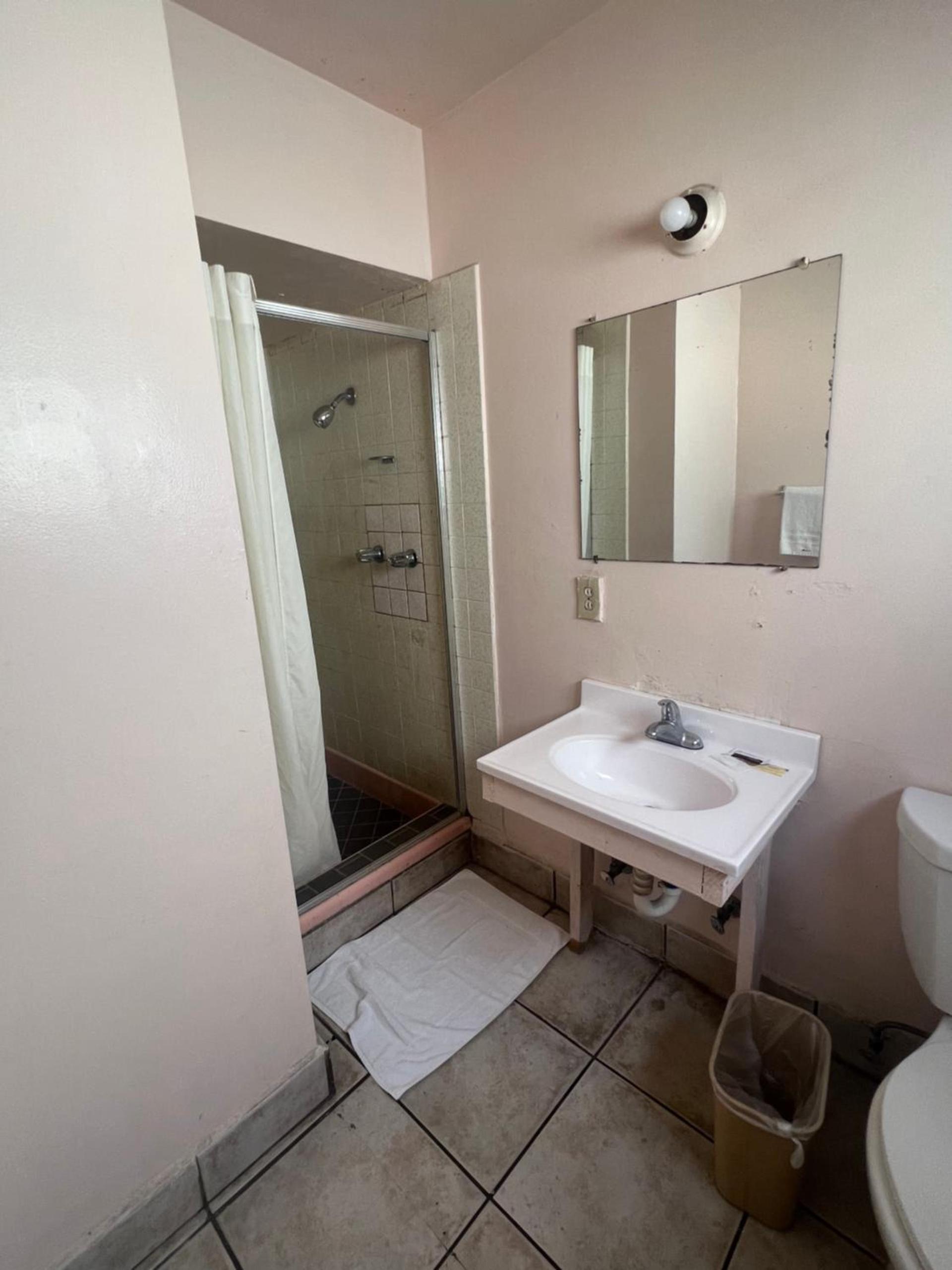 Keystone Motel photo 19
