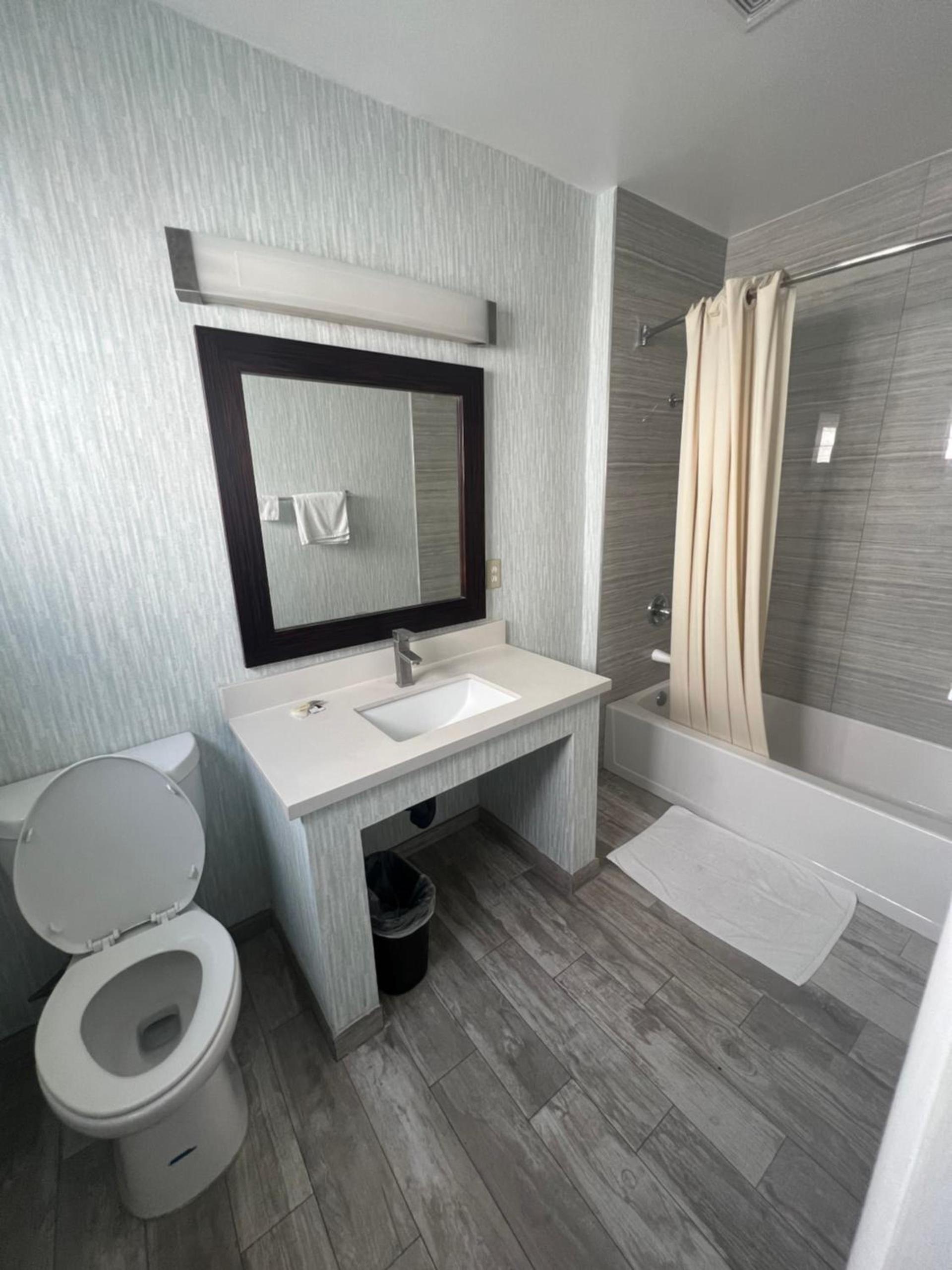 Keystone Motel photo 6