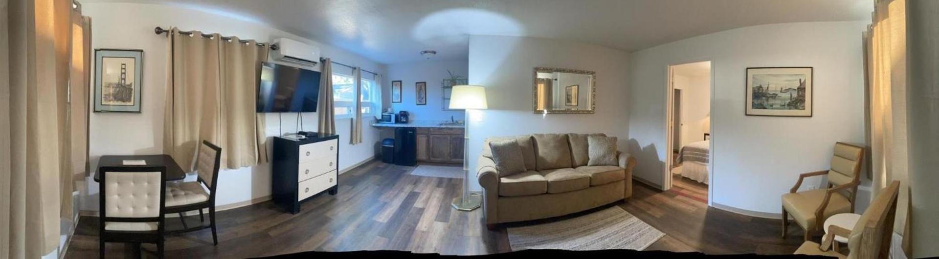 Riverfront Lodging photo 14