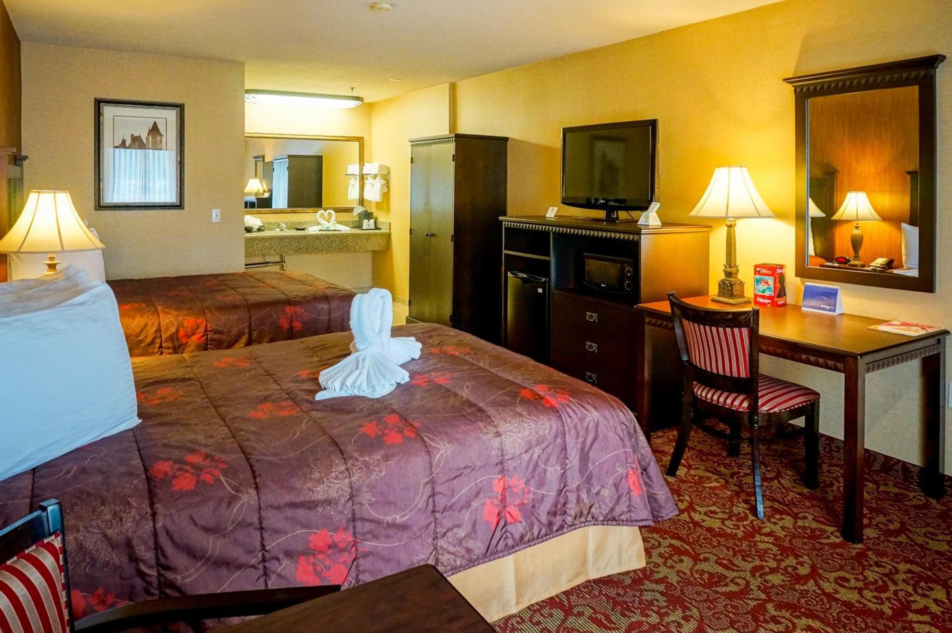 Castle Inn and Suites Anaheim photo 15