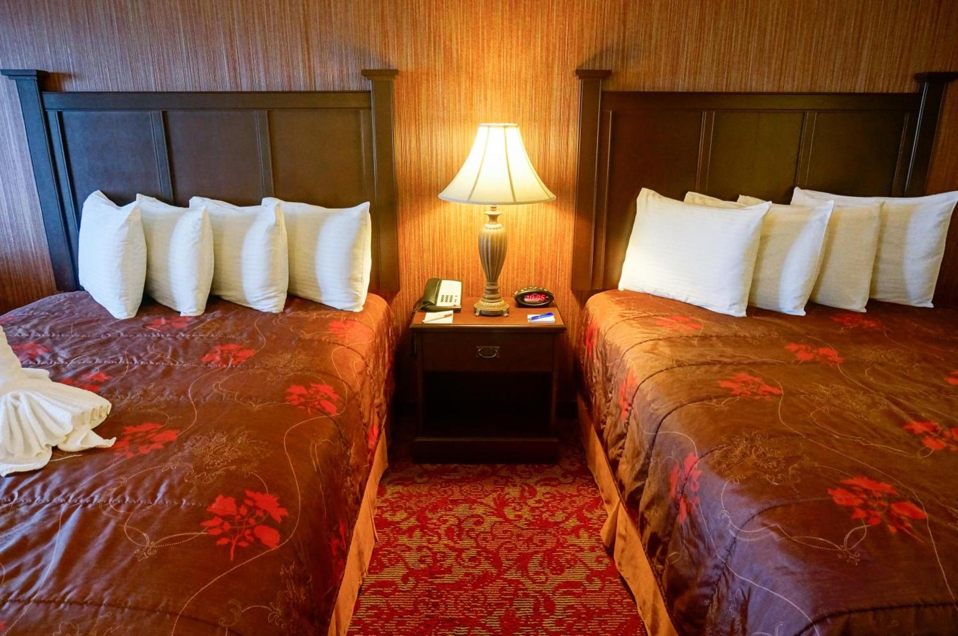 Castle Inn and Suites Anaheim photo 21