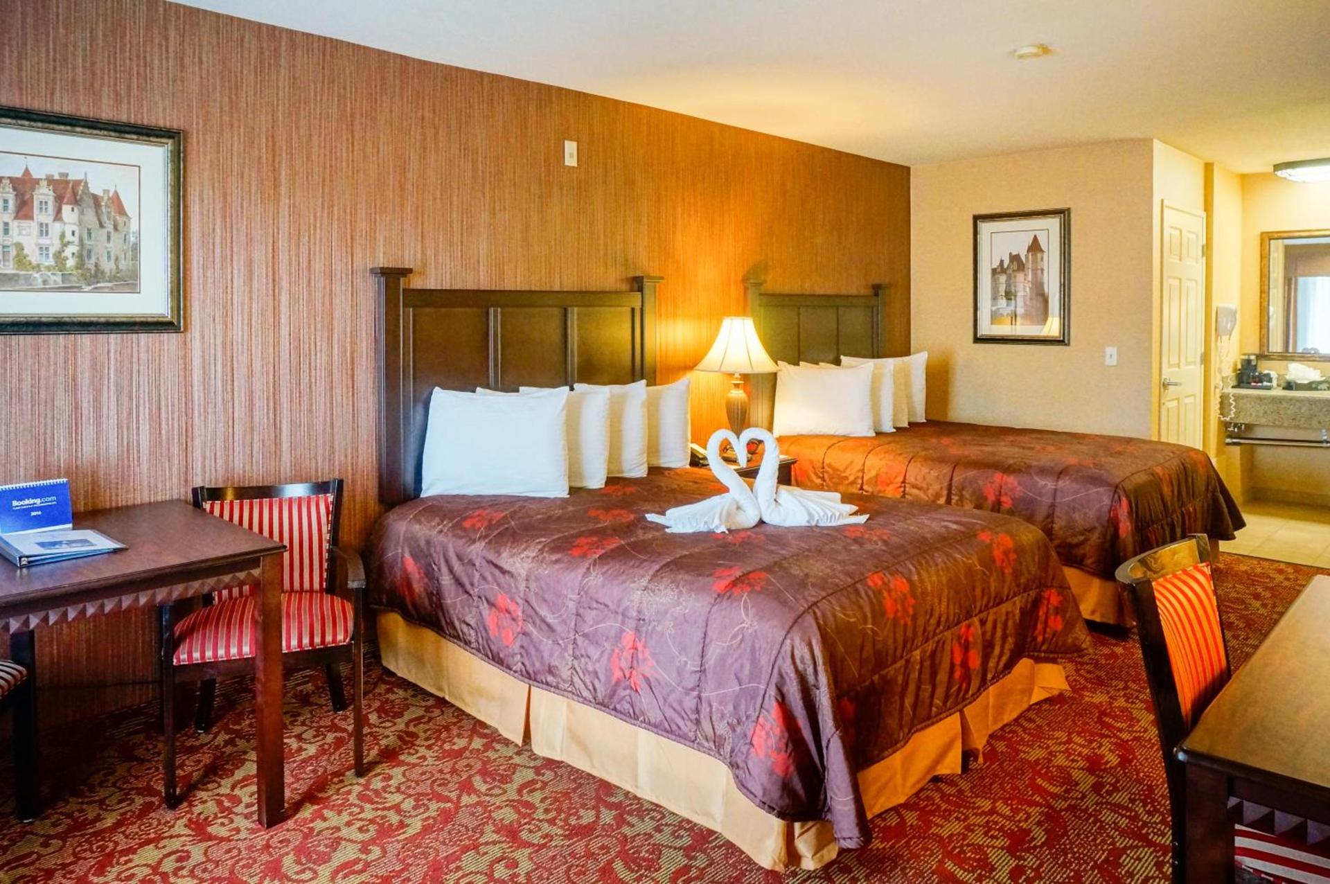 Castle Inn and Suites Anaheim photo 22