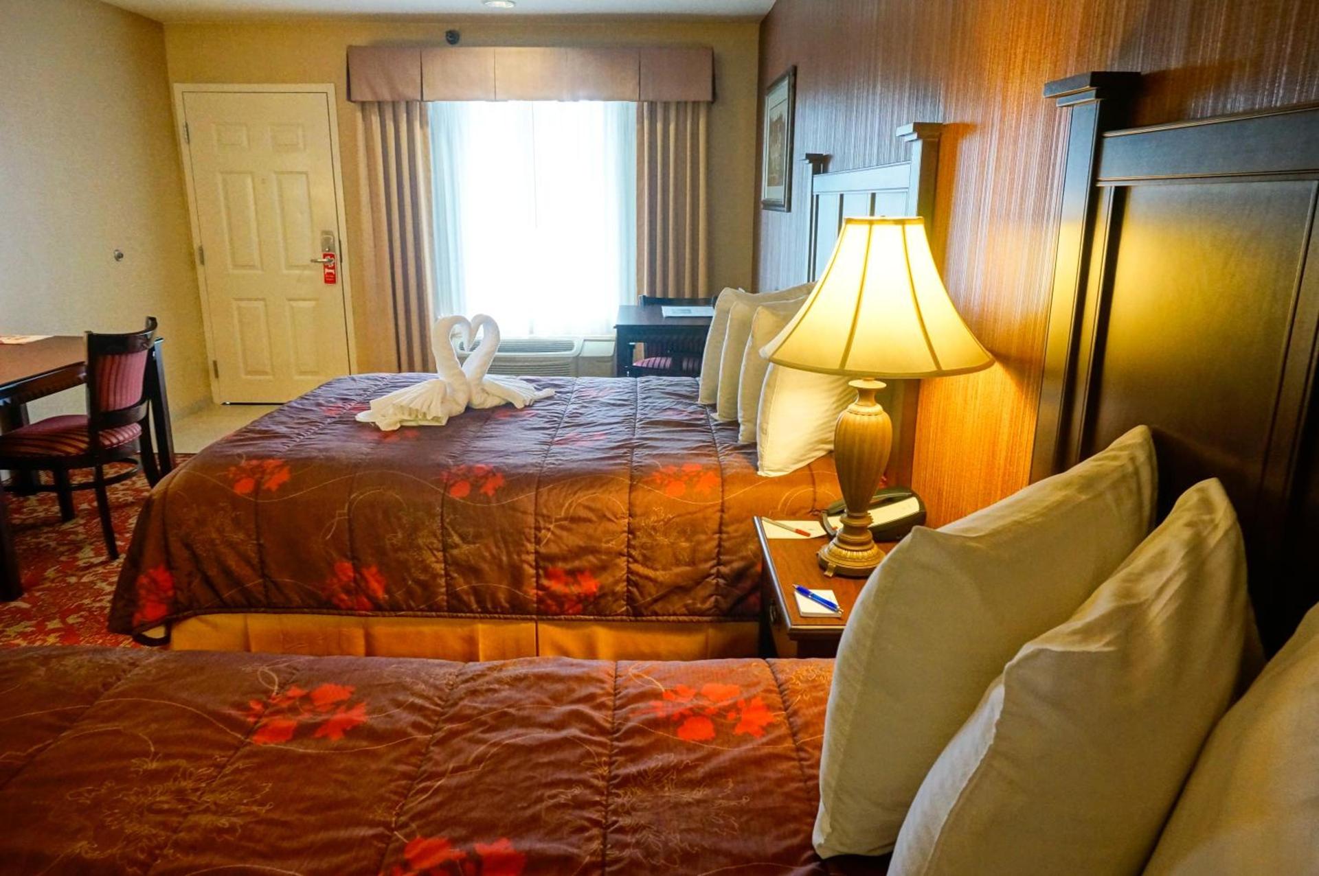 Castle Inn and Suites Anaheim photo 24