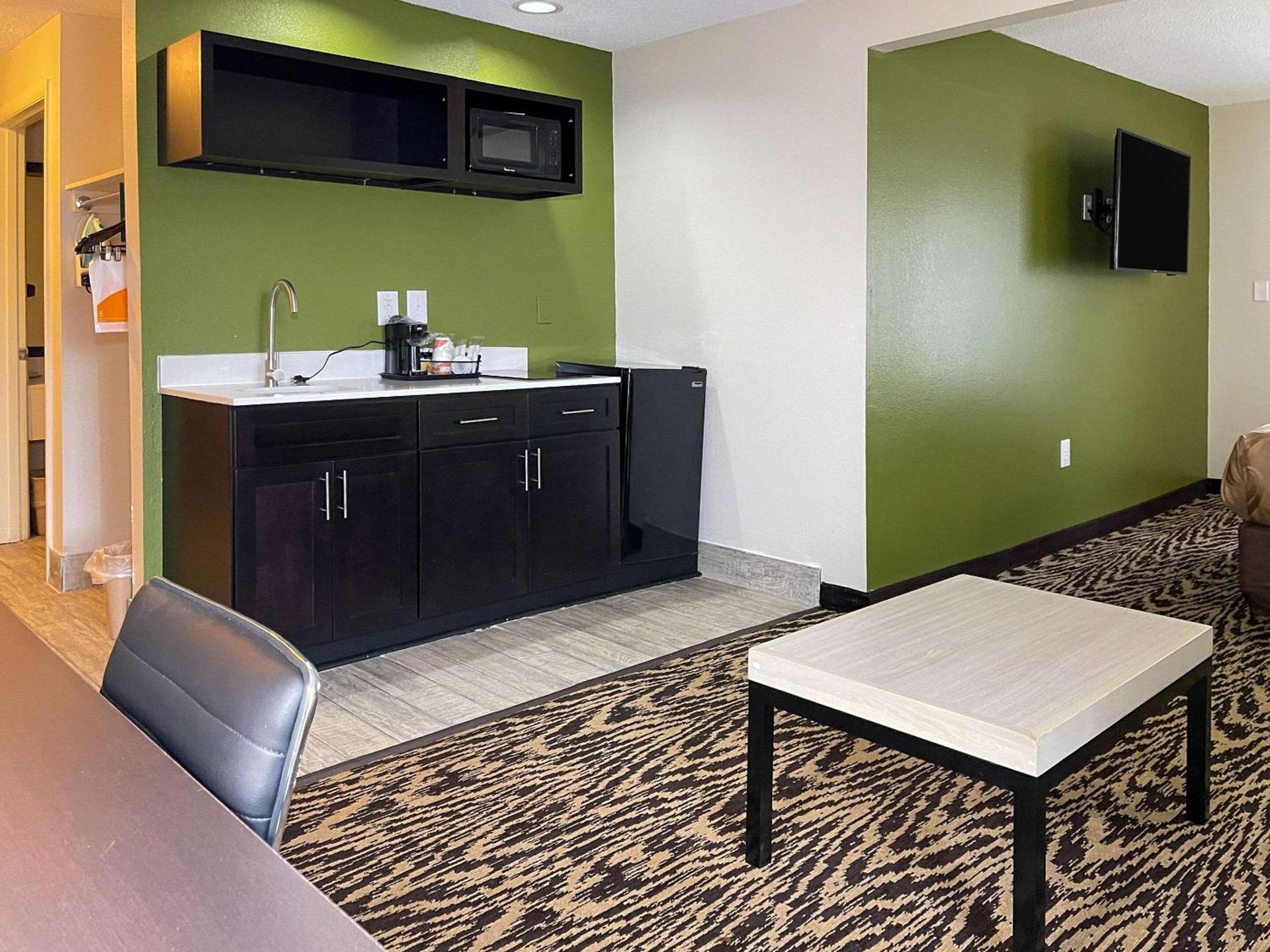 Quality Inn & Suites Clemmons I-40 photo 19