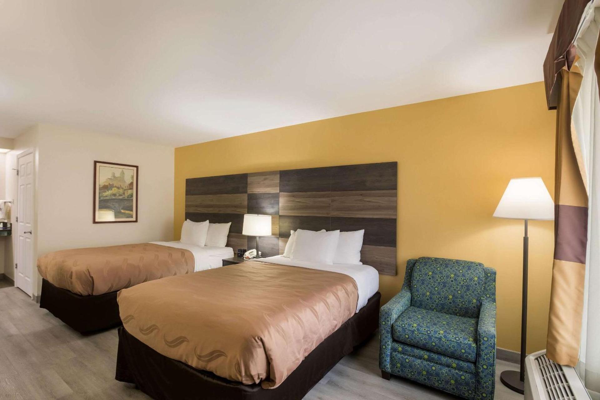 Quality Inn & Suites Greensboro near Lake Oconee photo 21
