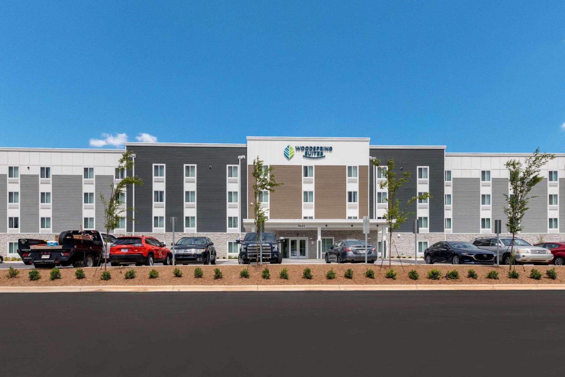 WoodSpring Suites Concord-Charlotte Speedway — hotel in Concord