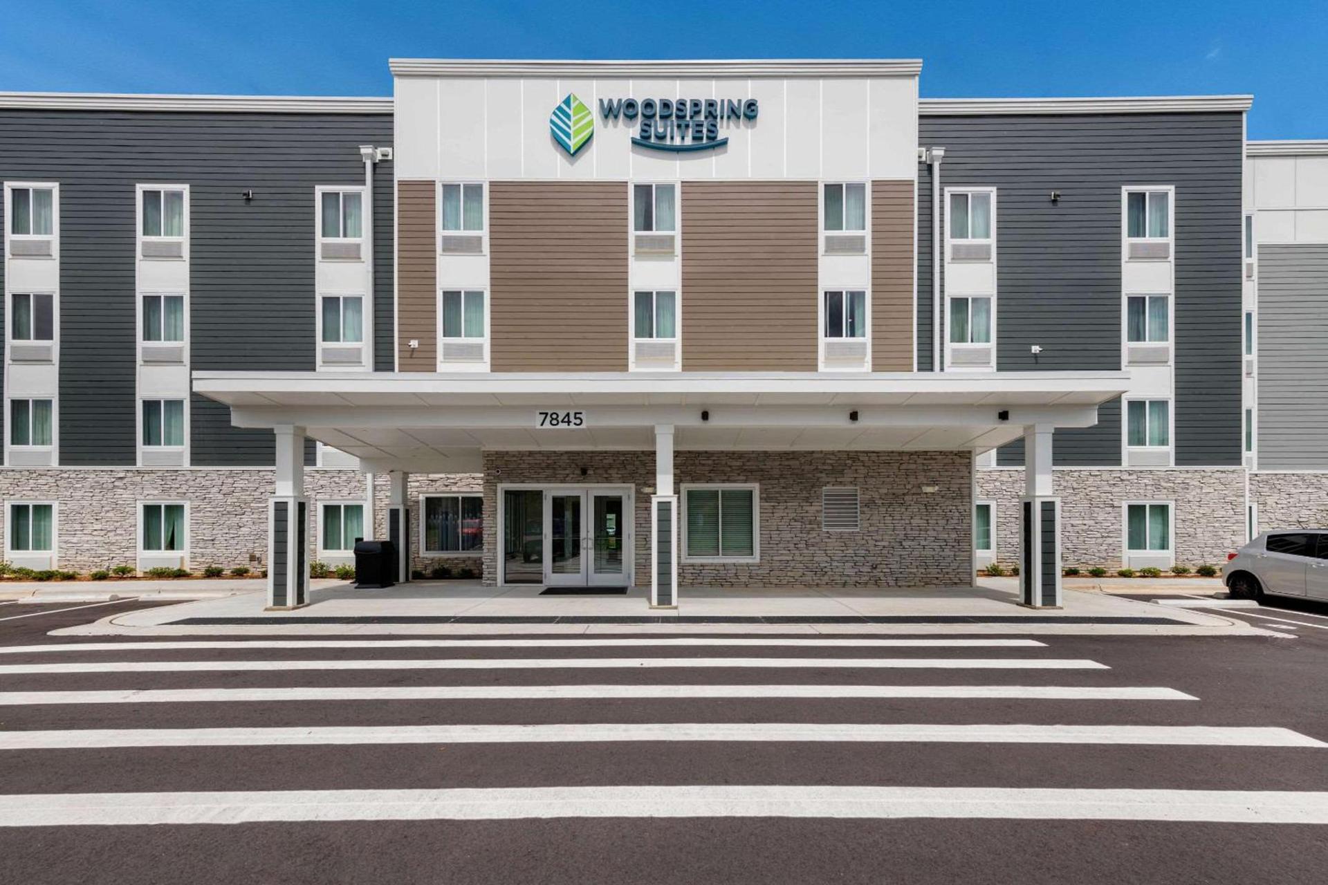 WoodSpring Suites Concord-Charlotte Speedway photo 43