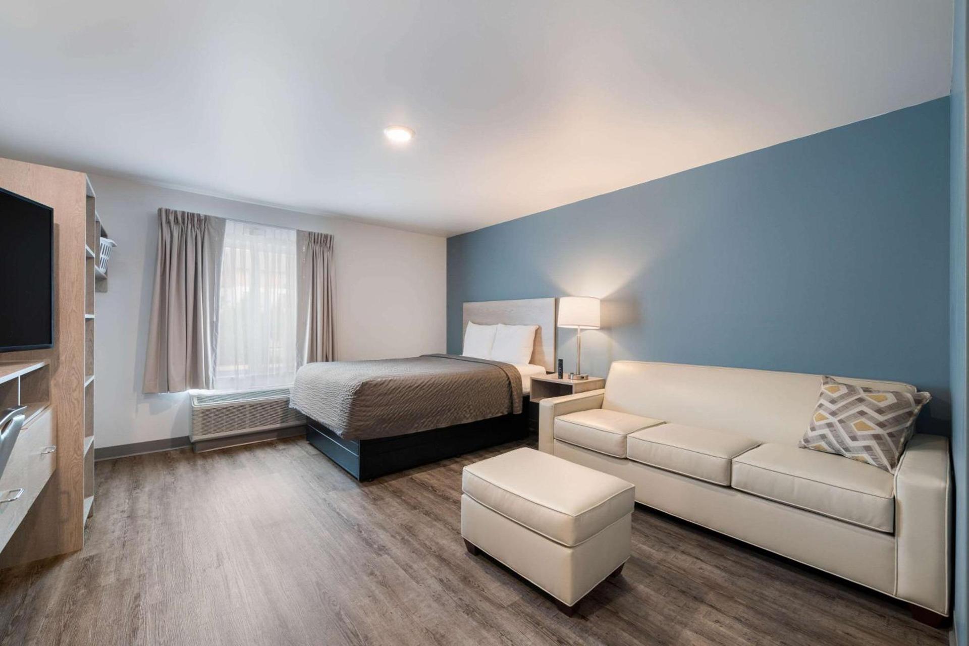 WoodSpring Suites Concord-Charlotte Speedway photo 17
