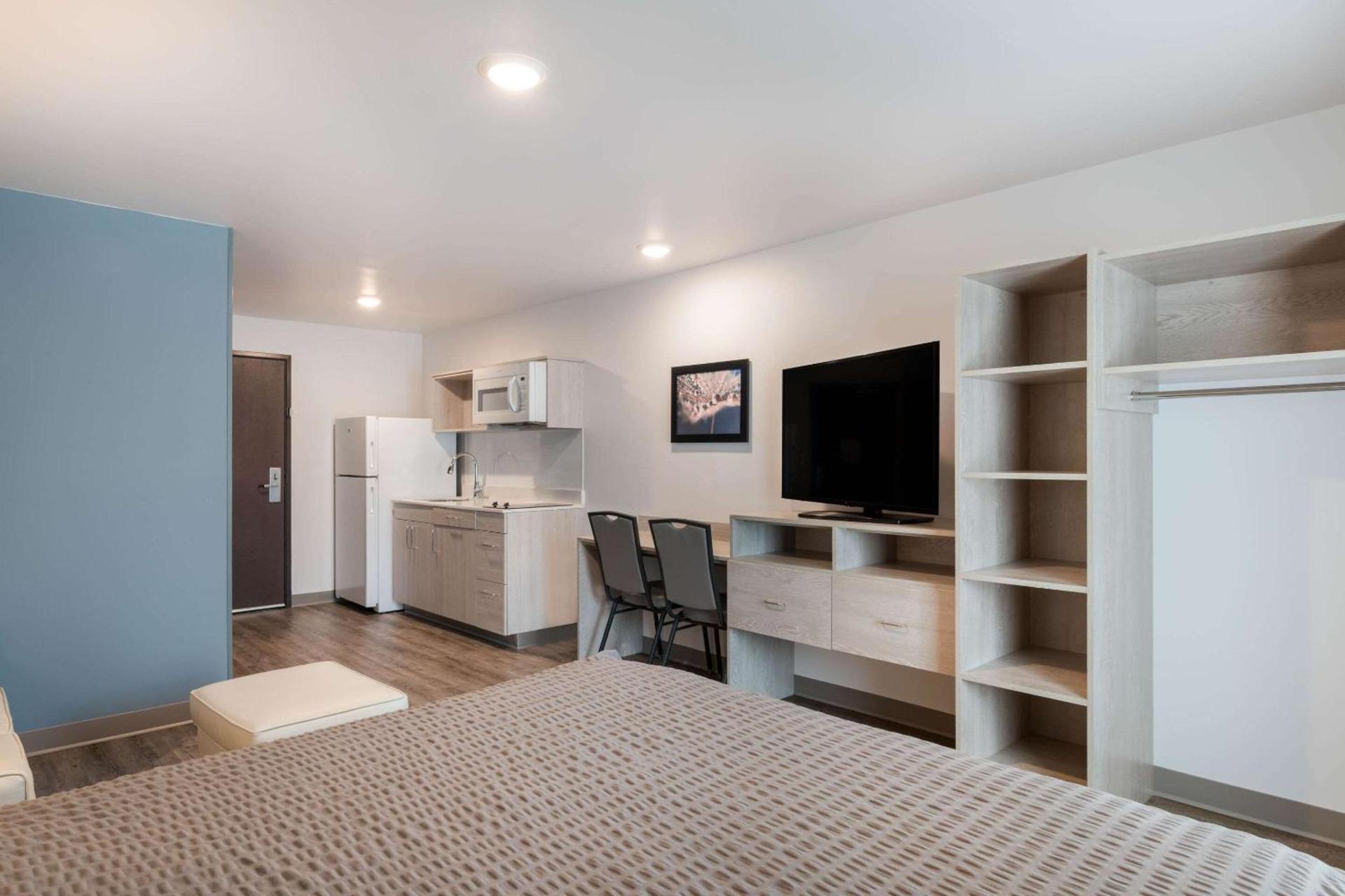WoodSpring Suites Concord-Charlotte Speedway photo 47