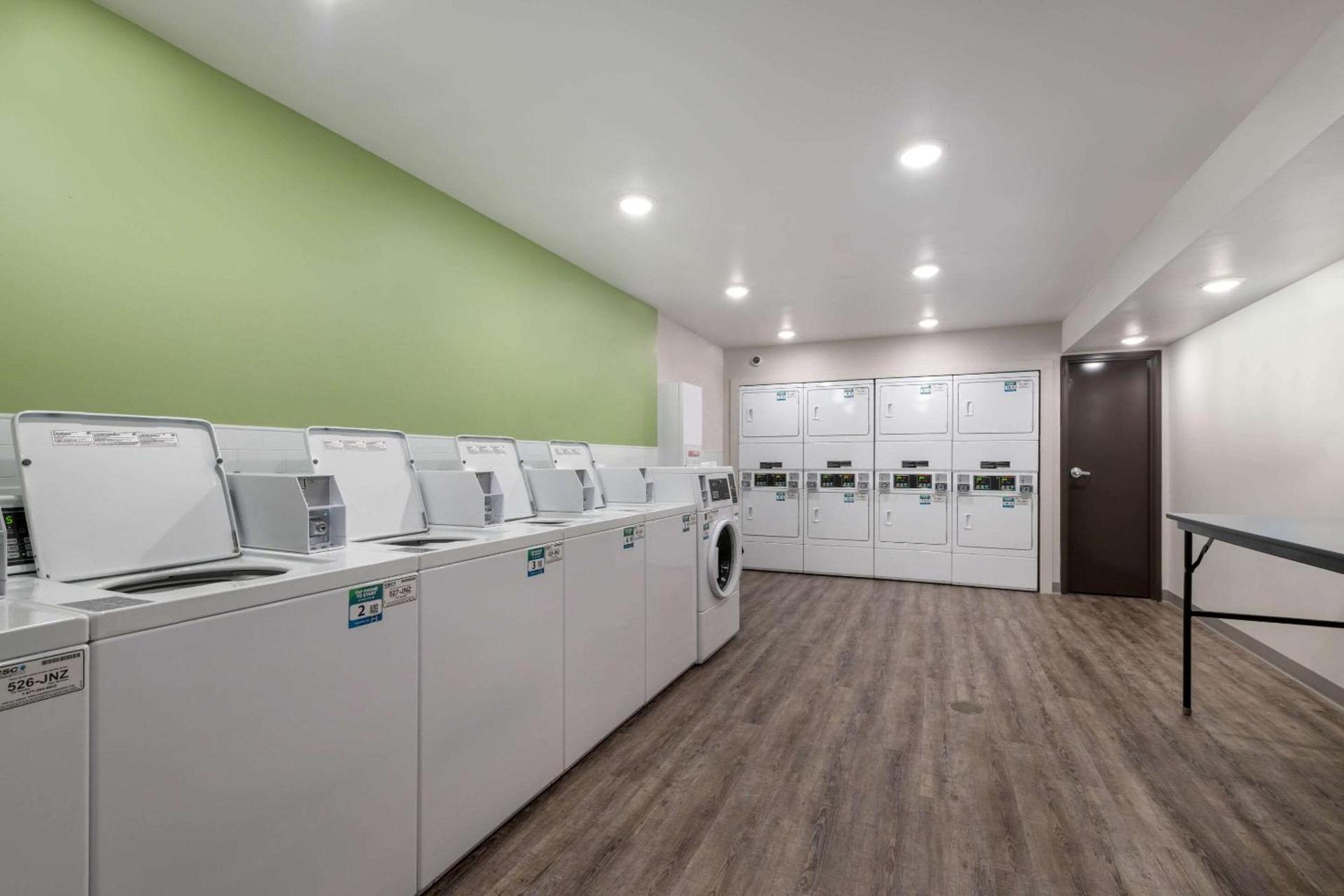 WoodSpring Suites Concord-Charlotte Speedway photo 20