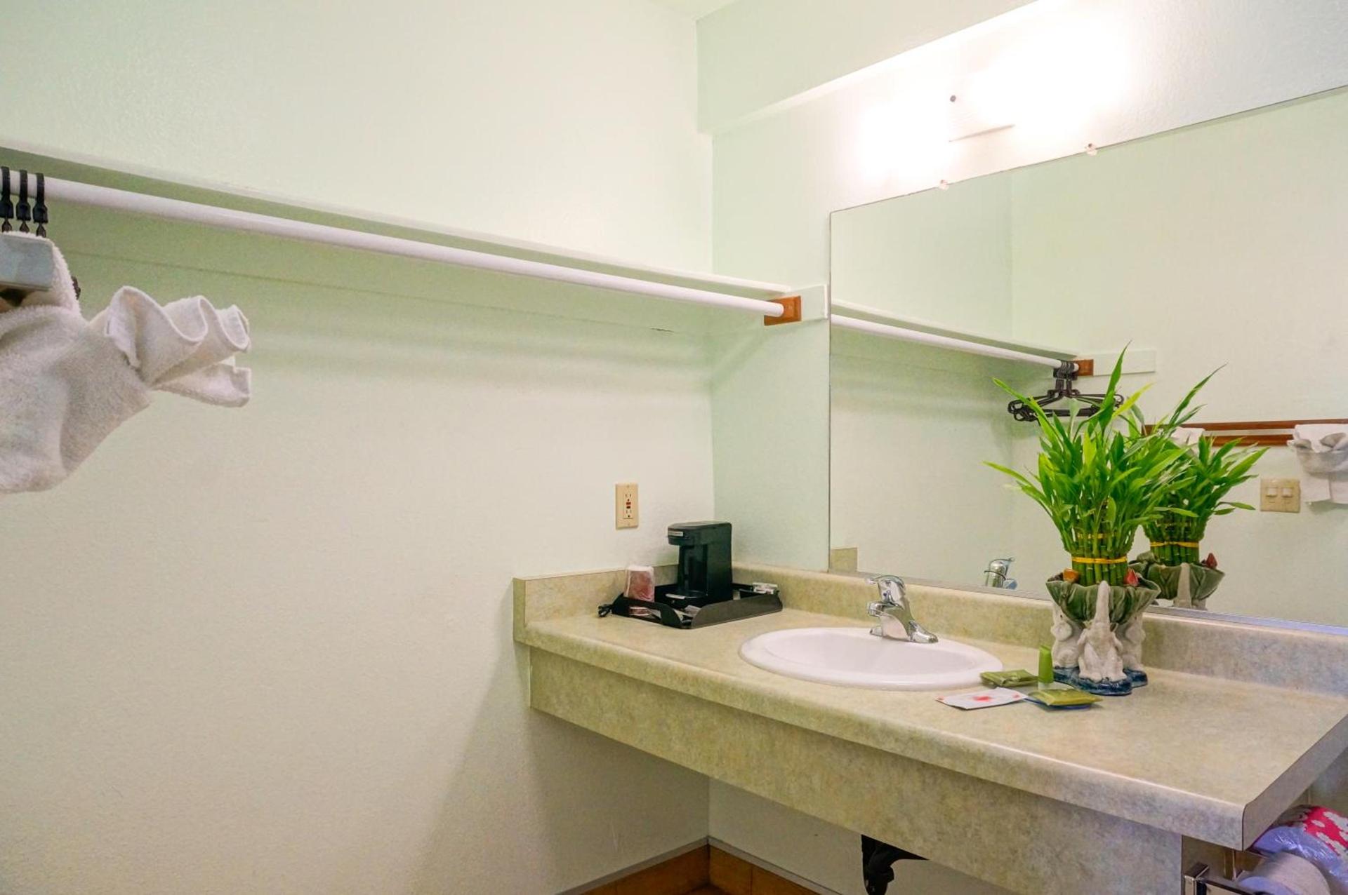 OceanView Motel photo 33