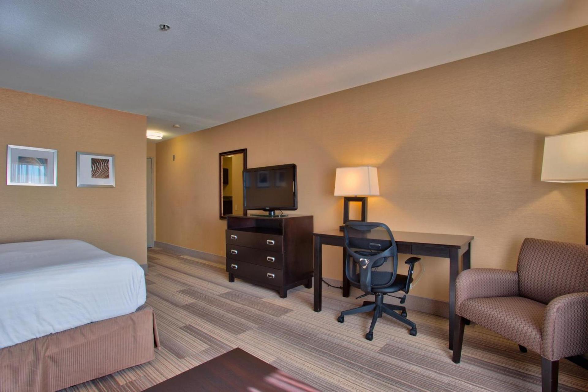 Hampton Inn by Hilton Costa Mesa Newport Beach photo 21