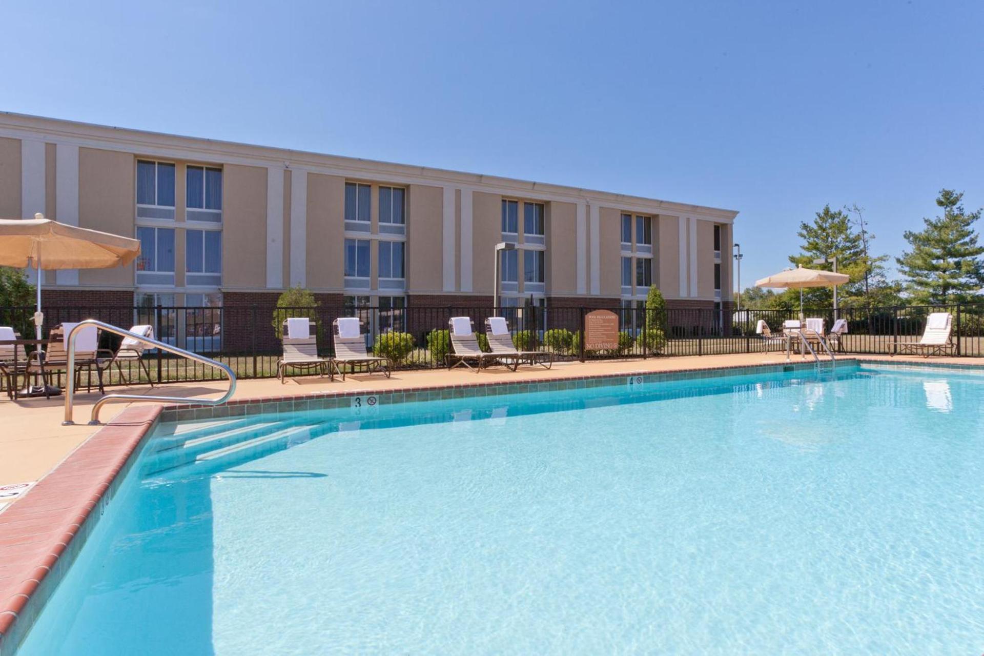 Holiday Inn Express Woodstock-Shenandoah Valley by IHG photo 8