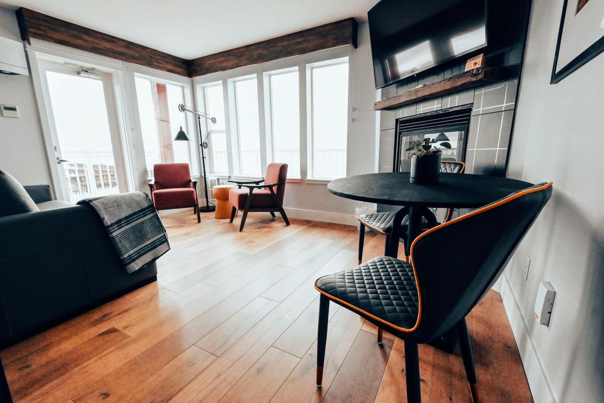 Cannery Pier Hotel & Spa photo 55