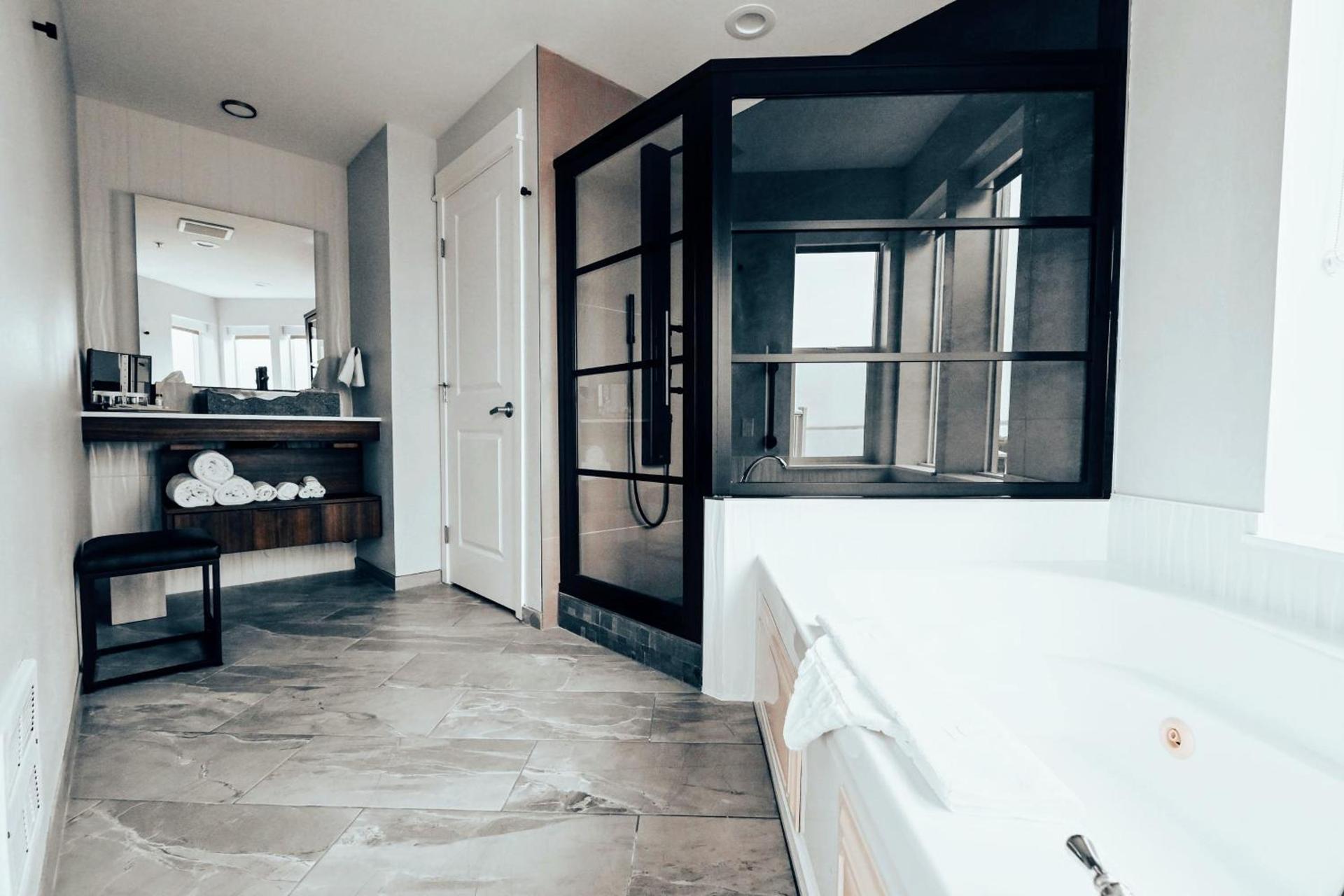 Cannery Pier Hotel & Spa photo 59