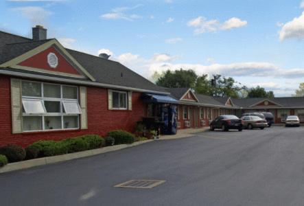 Boulevard Inn photo 1