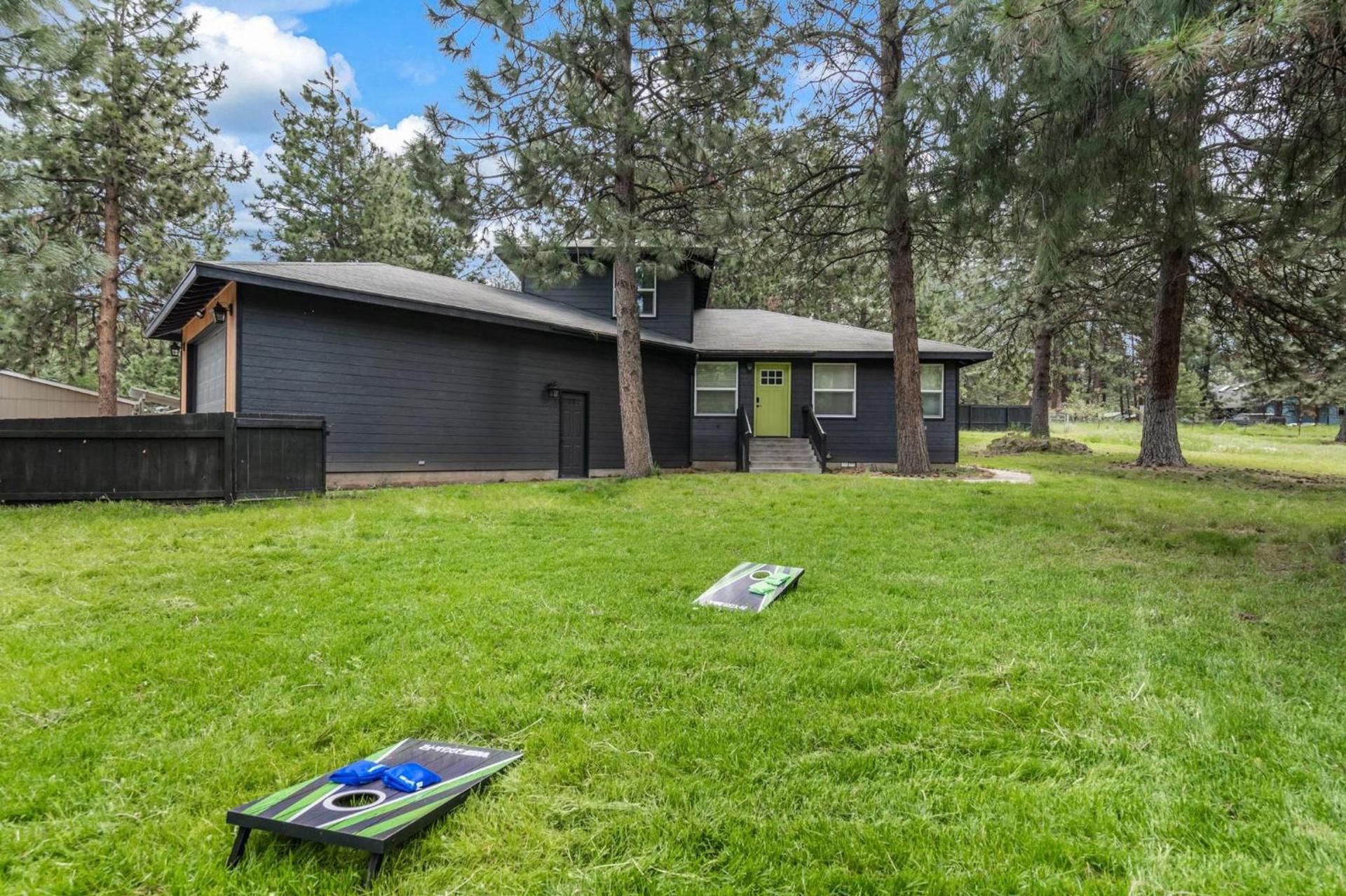 Ponderosa Lodge Just outside Bend Oregon photo 6